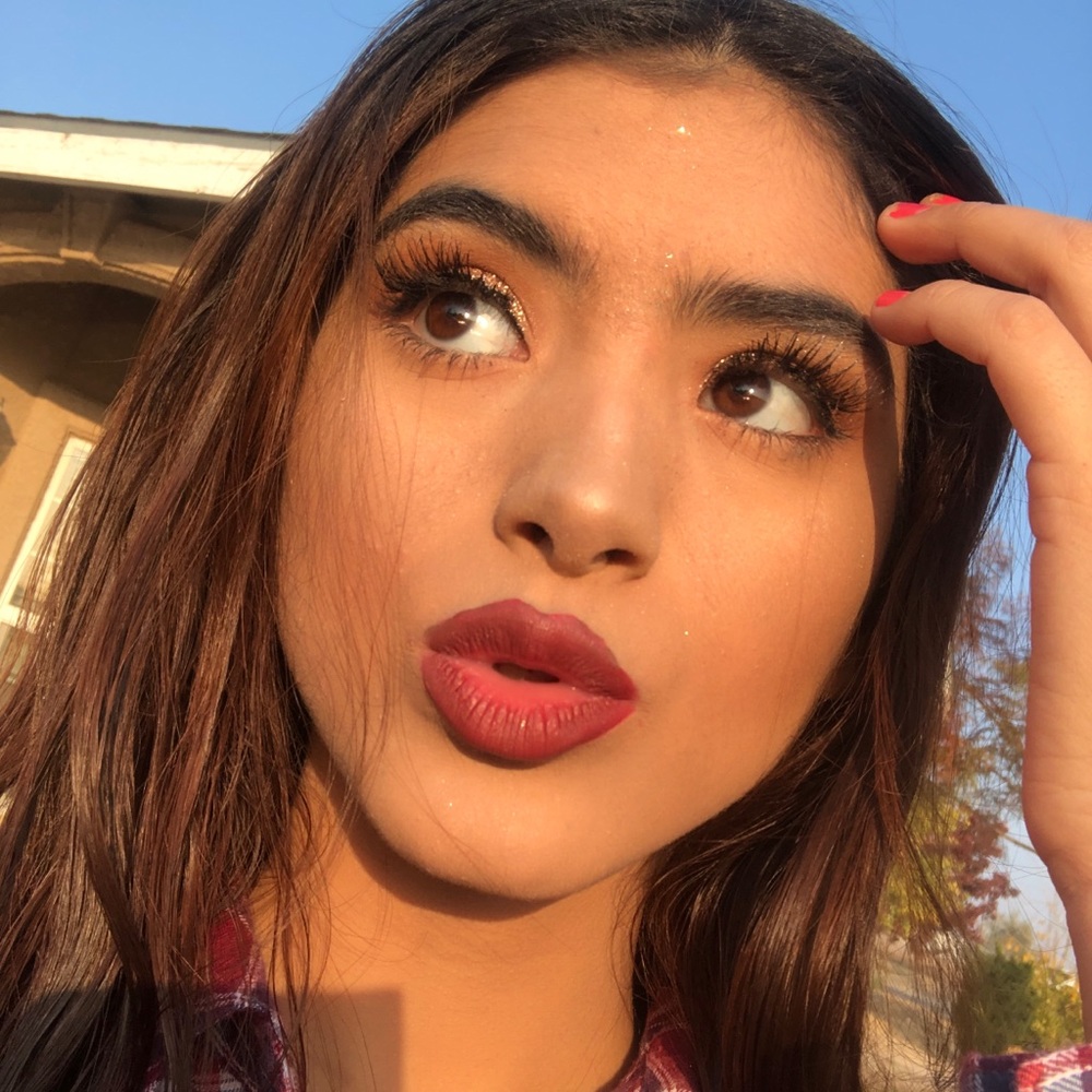 Meet your Posher, Karime